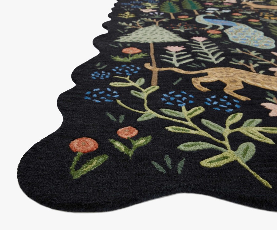 Home RIFLE PAPER Co. Statement | Menagerie Wool-Hooked Rug|Silhouette Menagerie Black Rug