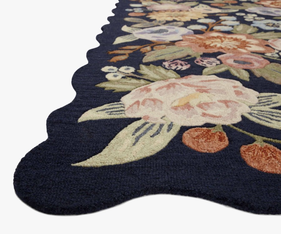 Home RIFLE PAPER Co. Statement | Vintage Blossoms Wool-Hooked Rug|Silhouette Vintage Blossoms Navy Rug